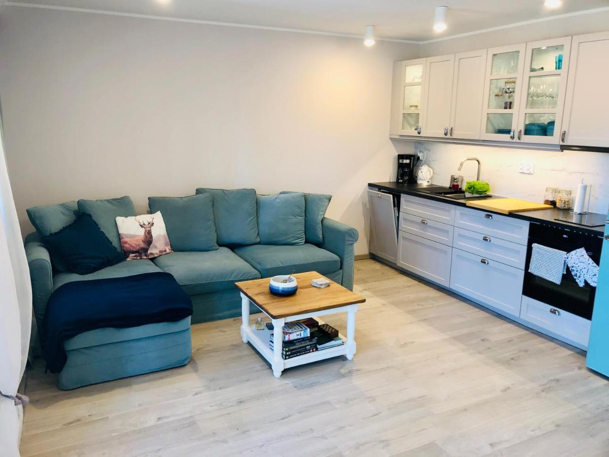 Apartament By Karol Międzywodzie Buitenkant foto